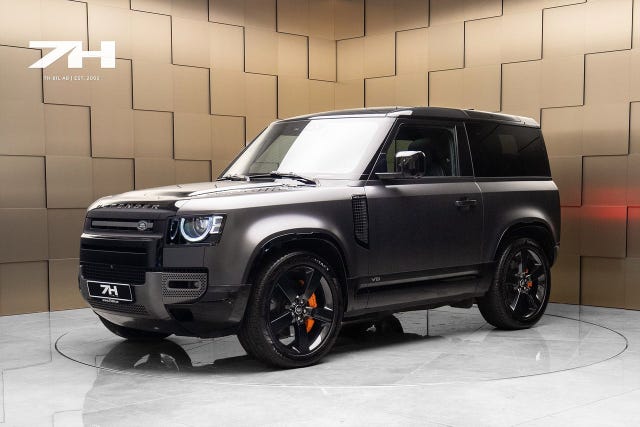 Land Rover Defender 90 2022