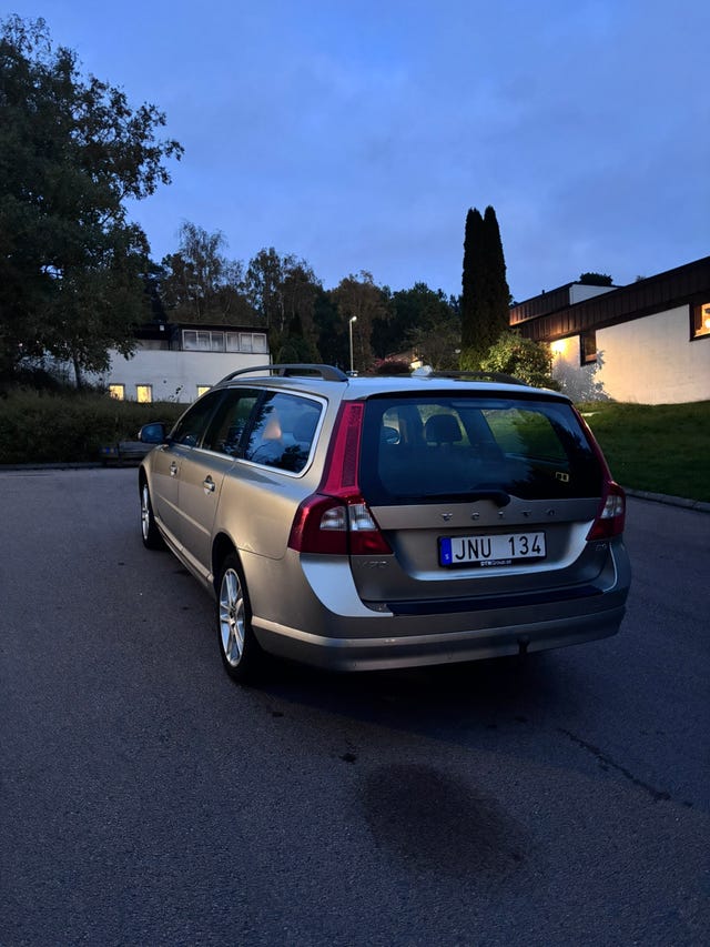 Volvo V70 2011 – bild 3