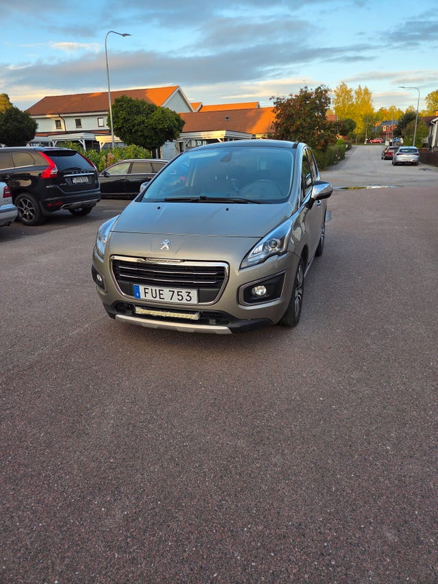 Peugeot 3008 2015