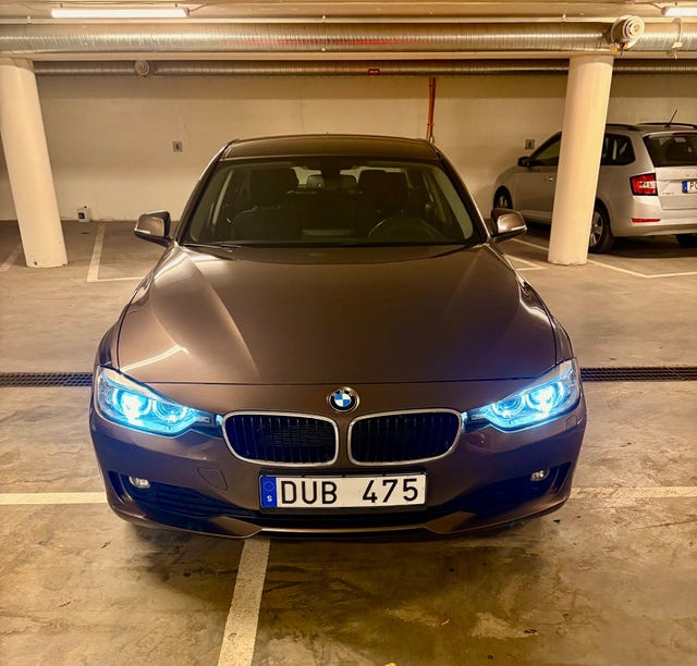 BMW 318d 2012