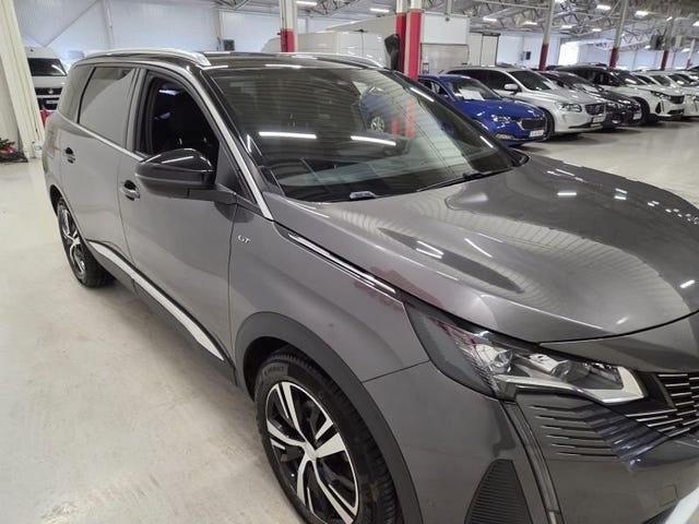 Peugeot 5008 2023 – bild 3