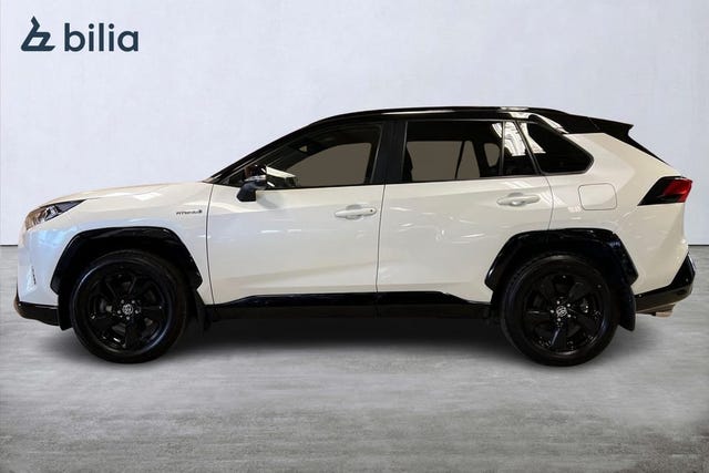 Toyota RAV4 2021 – bild 3