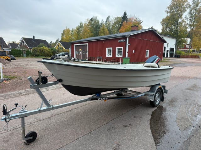 Fiskebåt