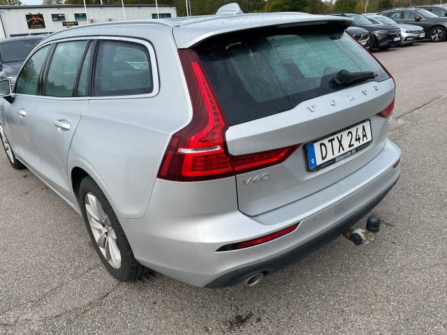 Volvo V60 2021 – bild 4