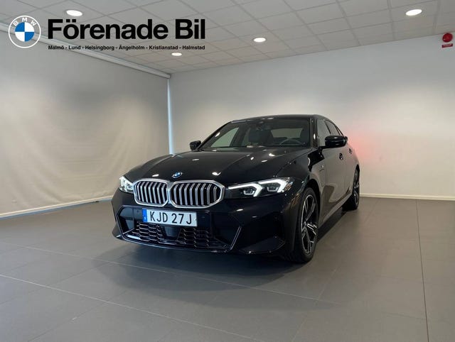 BMW 330e 2025