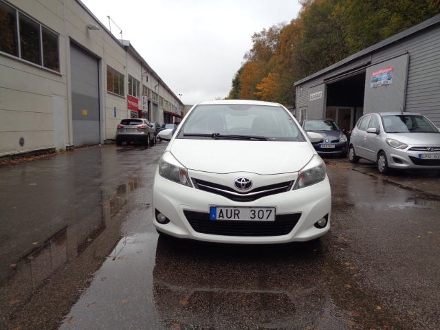 Toyota Yaris 2011