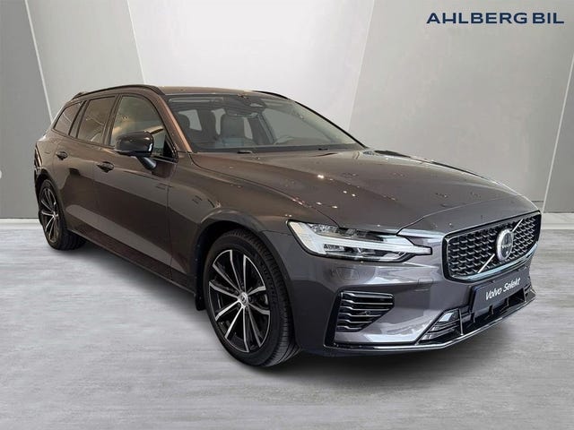 Volvo V60 2025