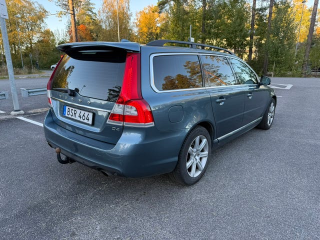 Volvo V70 2014