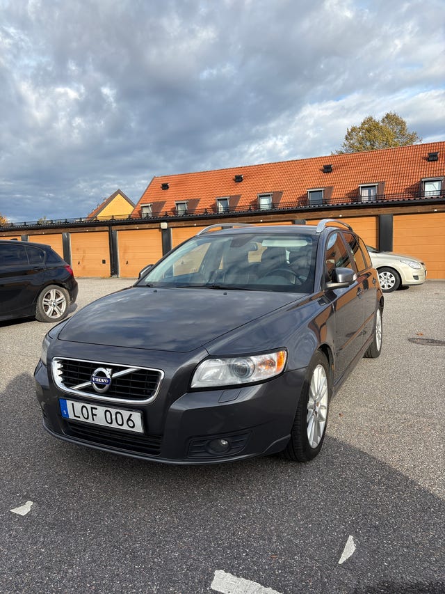 Volvo V50 2011