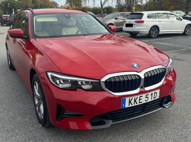 BMW 330e 2021