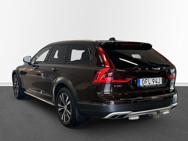 Volvo V90 Cross Country 2020 – bild 2