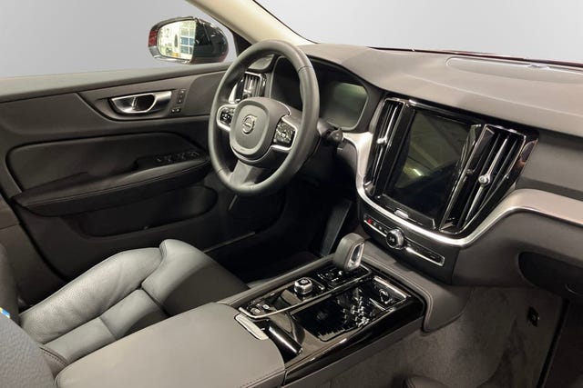 Volvo V60 2025 – bild 2