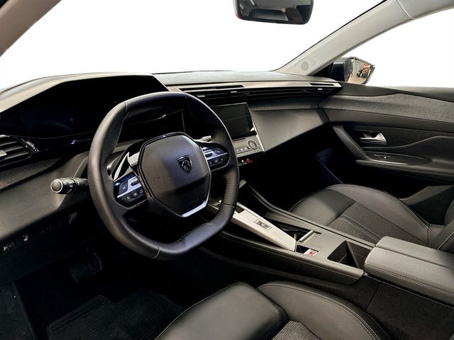 Peugeot 308 SW 2025 – bild 4