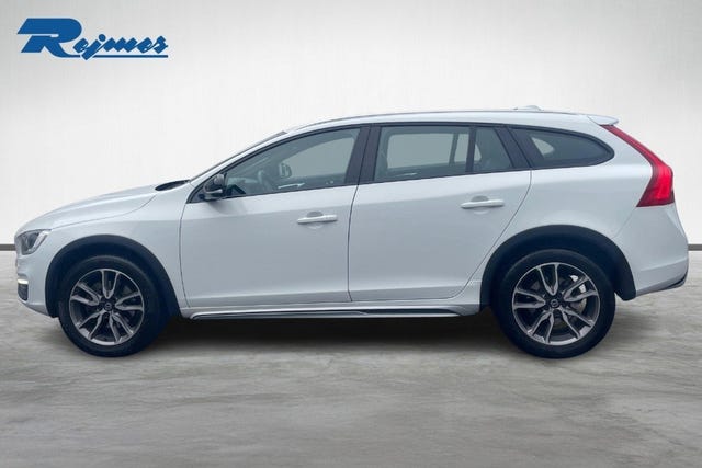 Volvo V60 Cross Country 2018