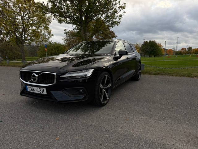 Volvo V60 2021