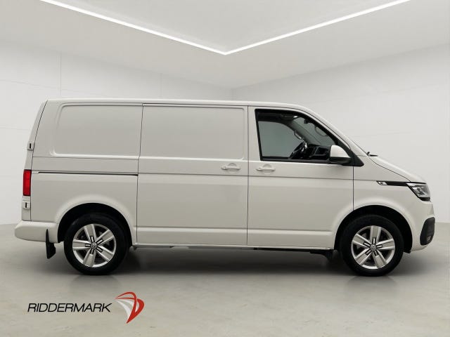 Volkswagen Transporter 2023 – bild 2