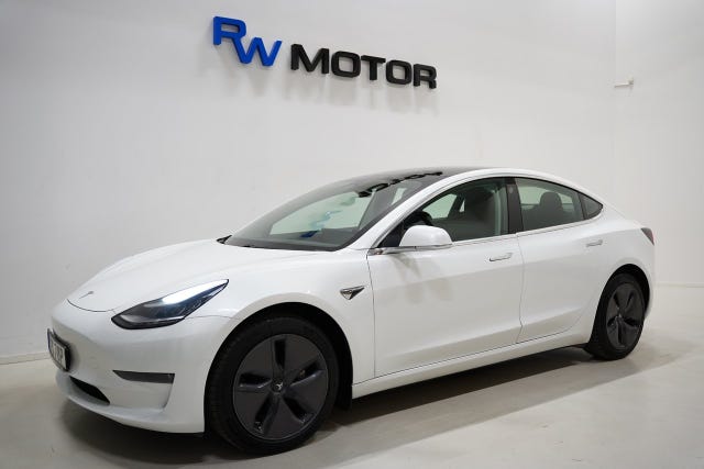 Tesla Model 3 2019