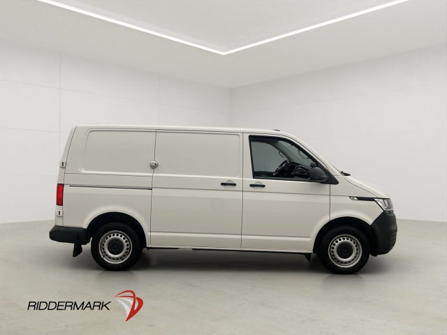 Volkswagen Transporter 2021 – bild 2