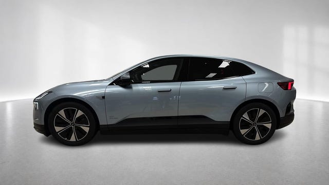 Polestar 4 2025