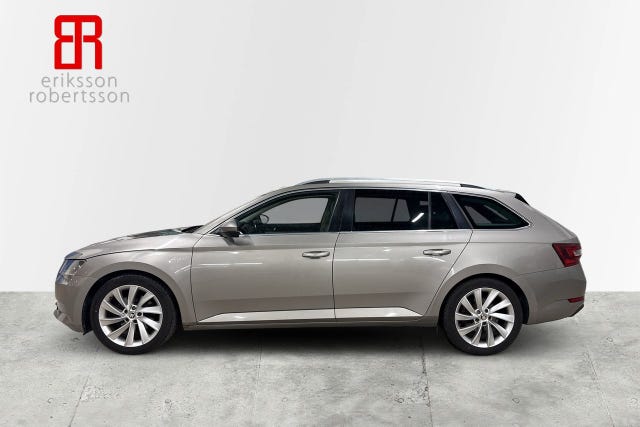Skoda Superb 2016 – bild 2