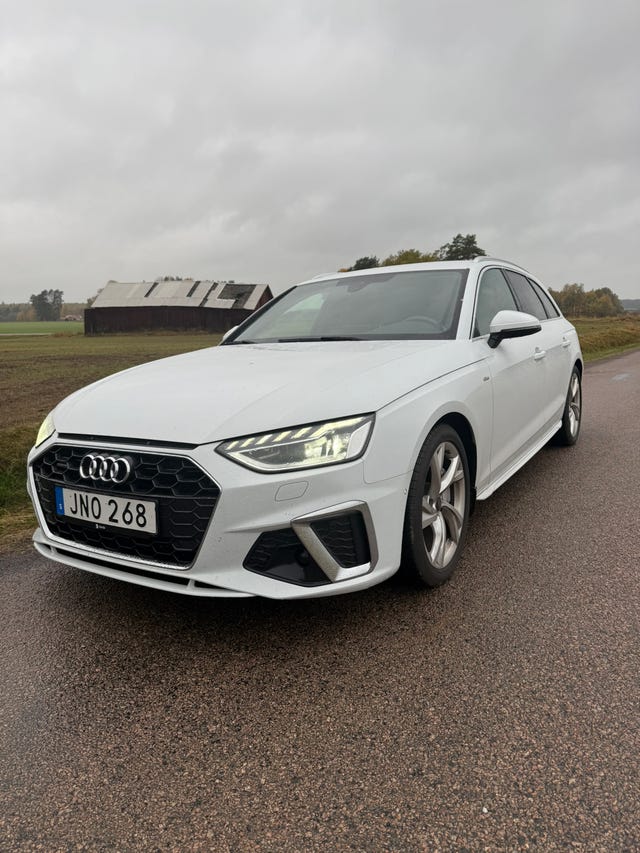 Audi A4 2023