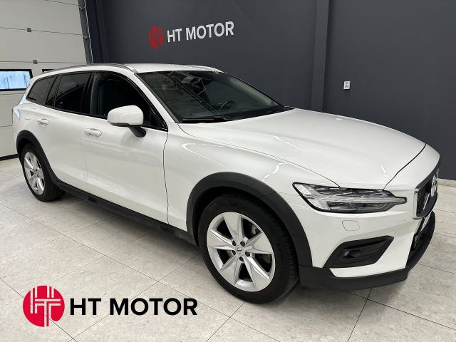 Volvo V60 Cross Country 2020