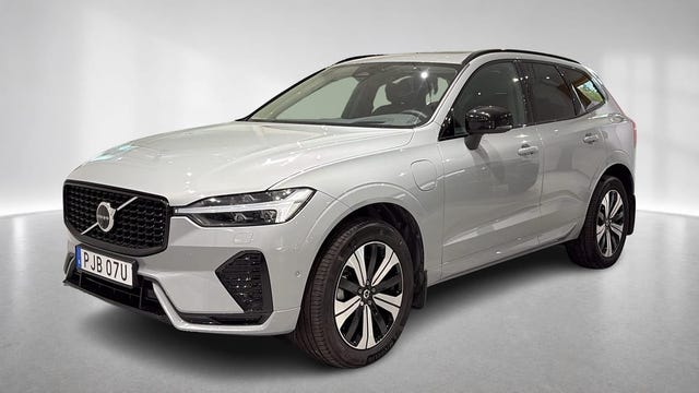 Volvo XC60 2025