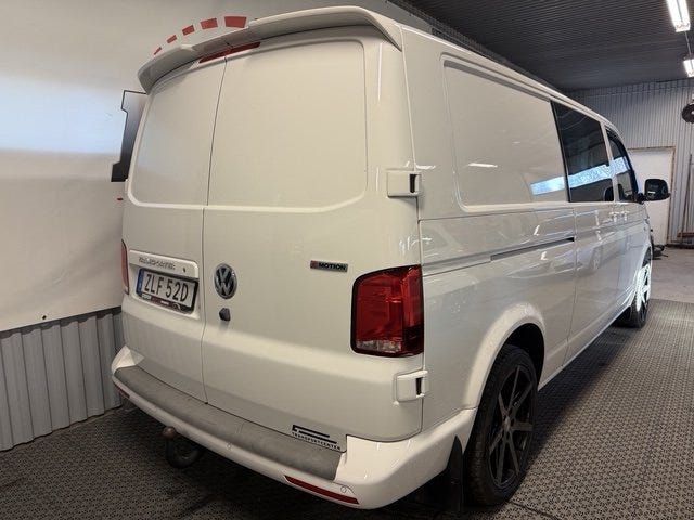 Volkswagen Transporter 2021 – bild 4