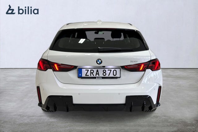 BMW 120 2026 – bild 4
