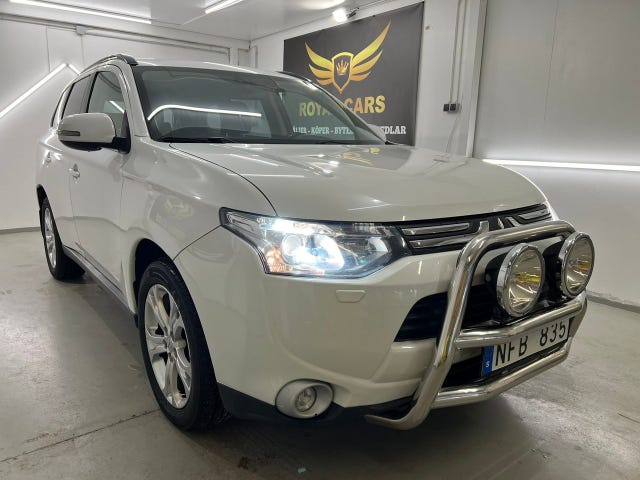 Mitsubishi Outlander 2013