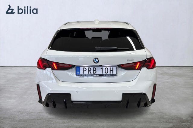 BMW 120 2026 – bild 4