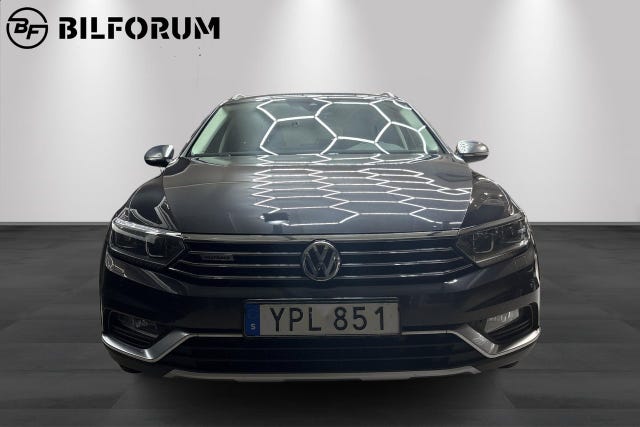 Volkswagen Passat Alltrack 2018 – bild 3