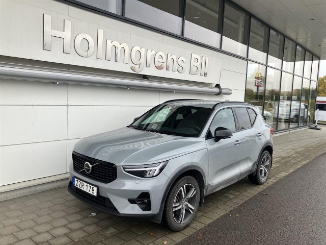 Volvo XC40 2024