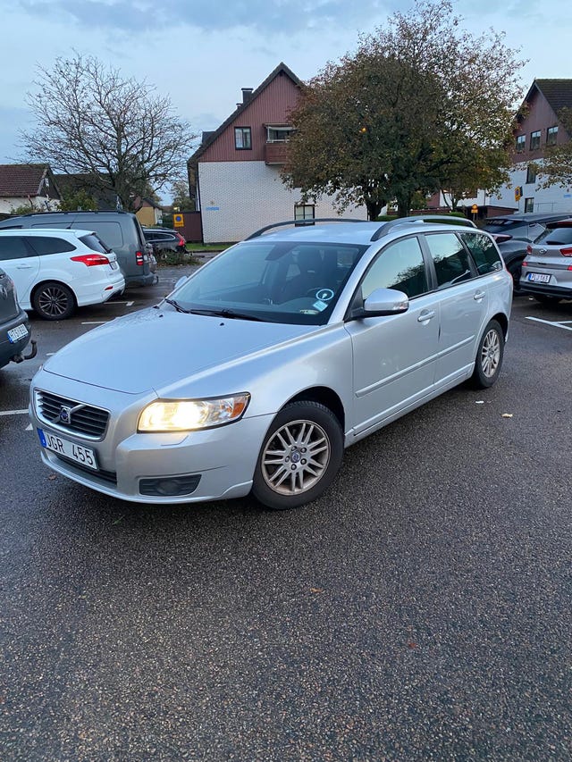 Volvo V50 2010 – bild 2