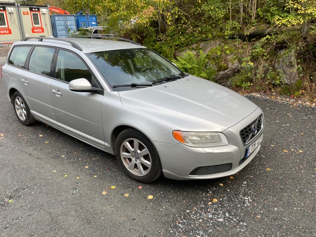 Volvo V70 2012 – bild 2