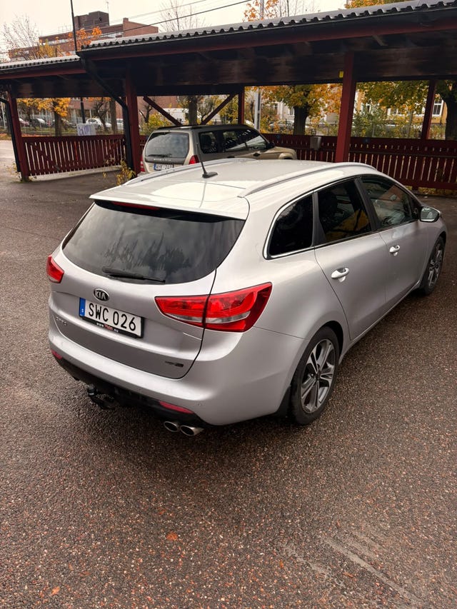 Kia Ceed 2016 – bild 3