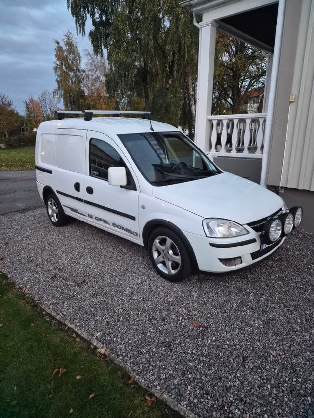 Opel Combo 2011