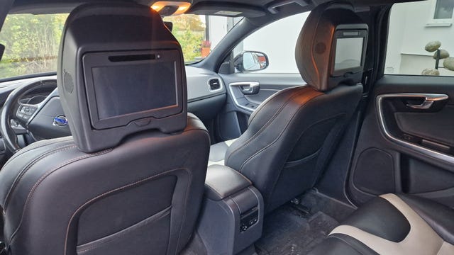 Volvo V60 Cross Country 2016 – bild 2