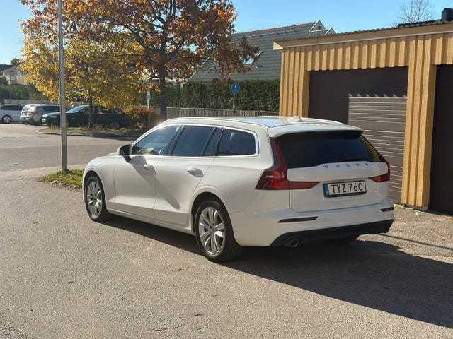 Volvo V60 2021 – bild 3