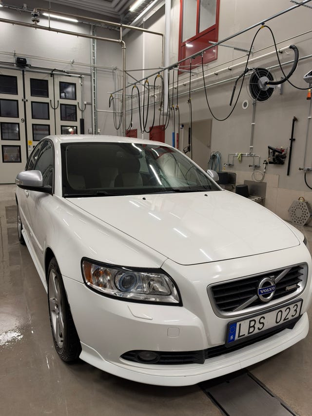 Volvo S40 2011