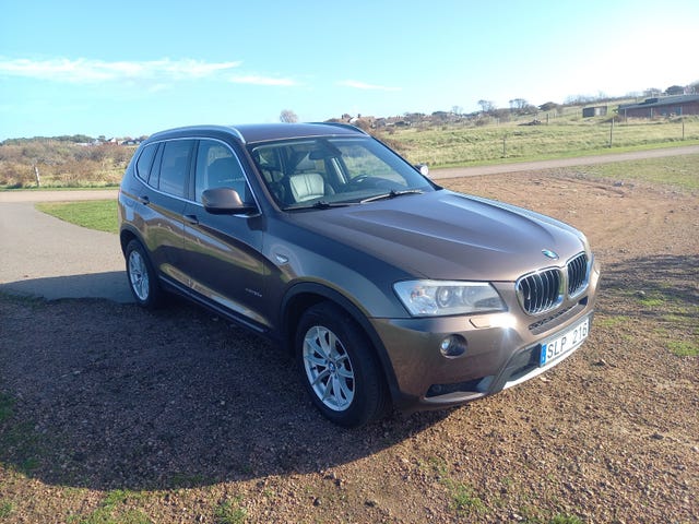 BMW X3 2011