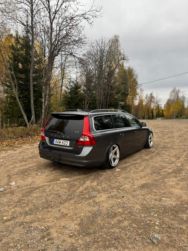 Volvo V70 2010 – bild 3