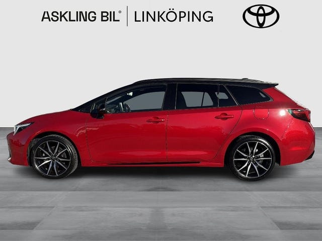 Toyota Corolla 2023 – bild 3
