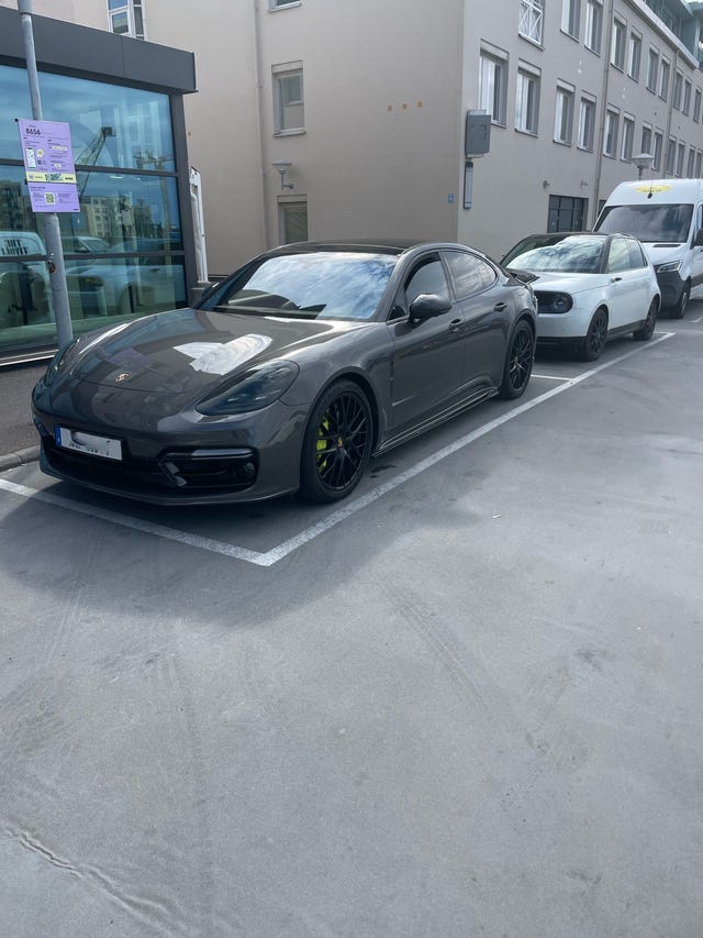 Porsche Panamera Turbo S 2018