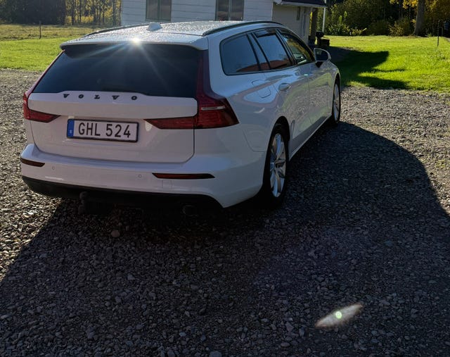 Volvo V60 2019 – bild 3