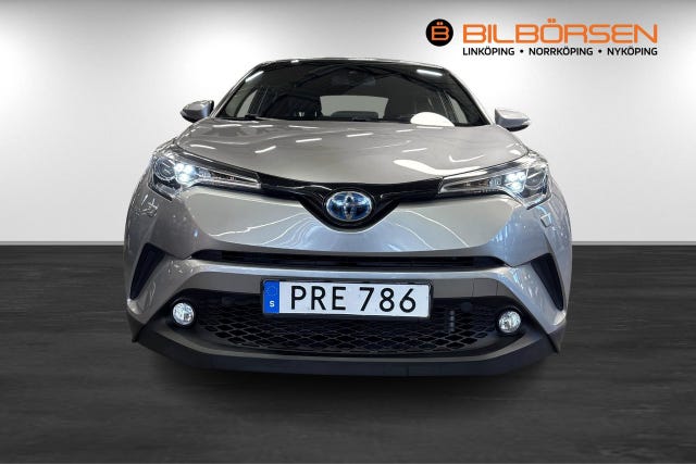 Toyota C-HR 2017 – bild 2