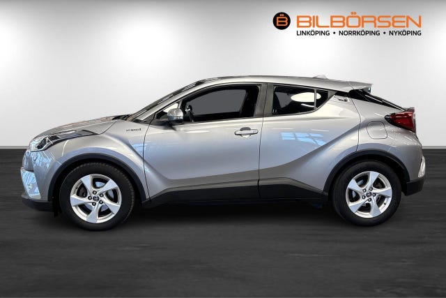 Toyota C-HR 2017 – bild 4