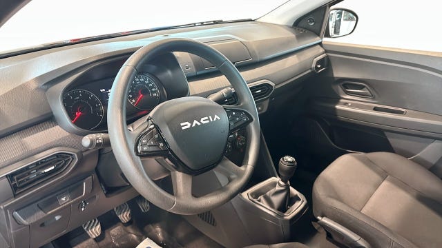 Dacia Sandero 2023 – bild 4