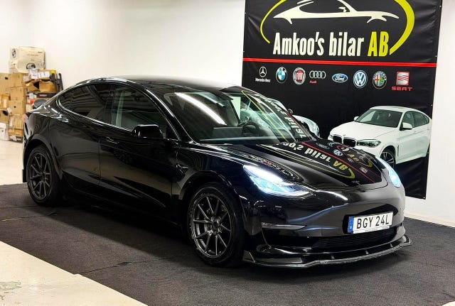 Tesla Model 3 2019