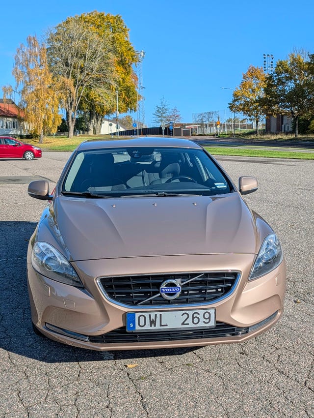 Volvo V40 2013 – bild 2